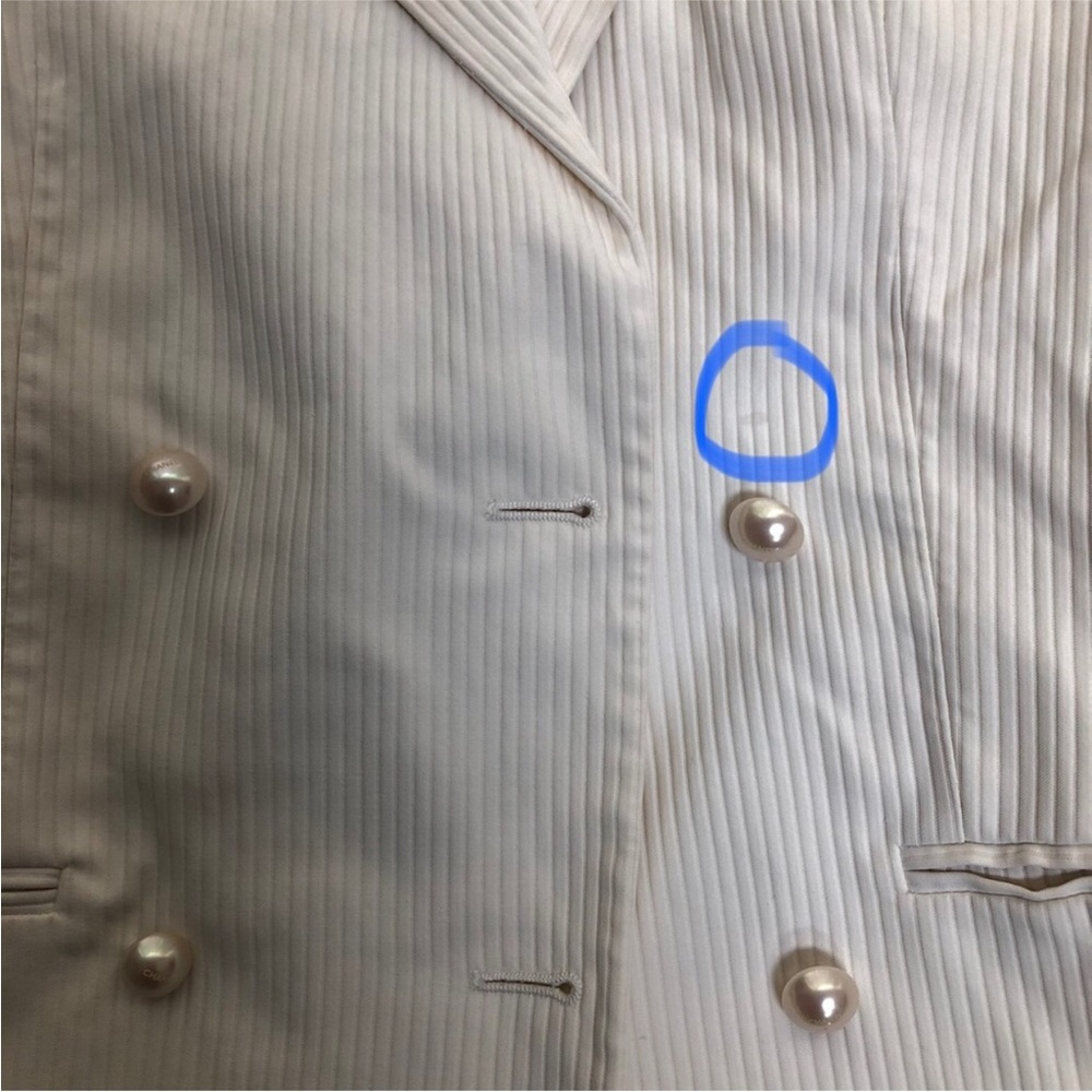 Authentic CHANEL Women's Cream Pantsuit - Picture 9 of 16